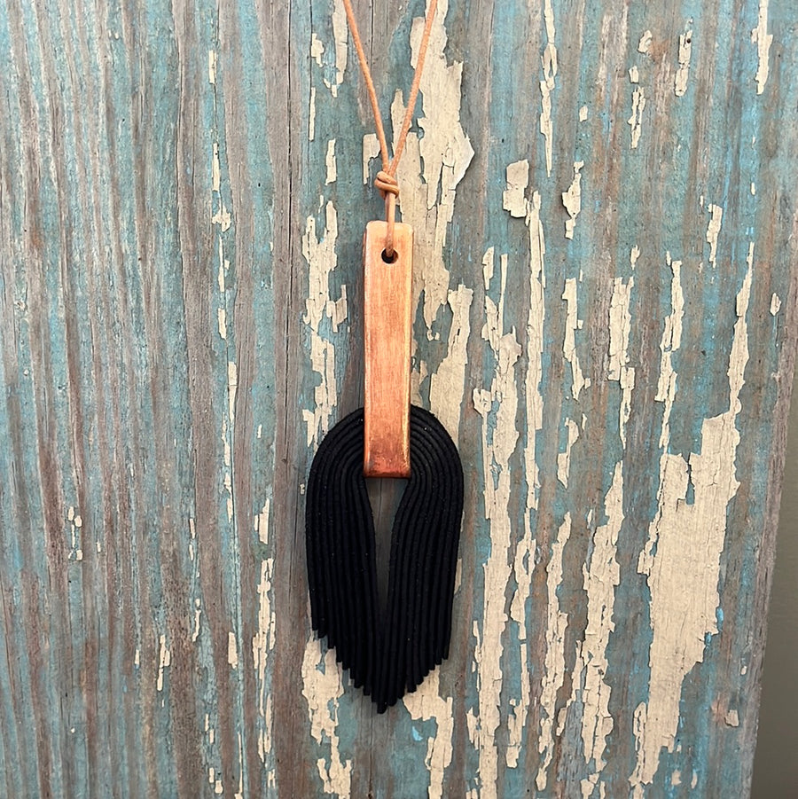 waterfall necklace - black suede